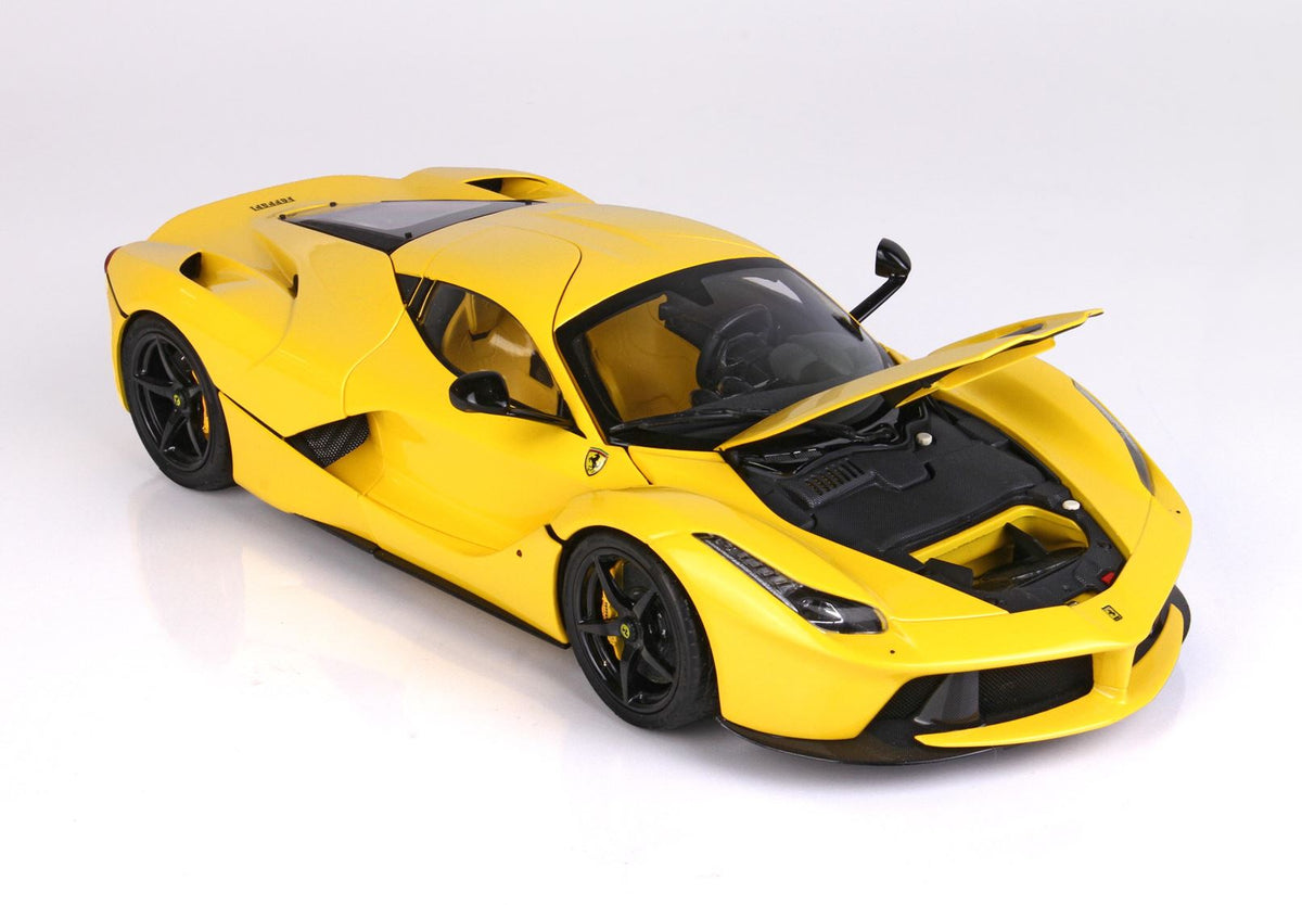 FERRARI LAFERRARI (Giallo Modena) – Modellini di Automobili