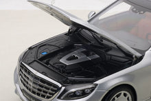 Load image into Gallery viewer, MERCEDES-MAYBACH S600 (Silver)